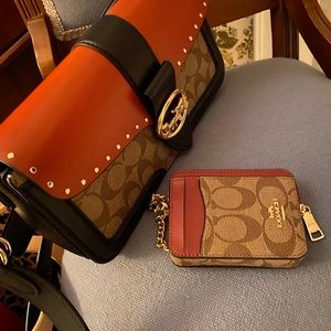 Coach signature crossbody and matching coin purse